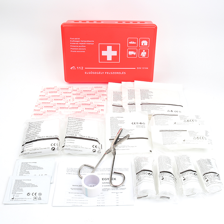 Bolsa de primeros auxilios para coche según la norma actual 2025, incluye toallitas de ventilación, botiquín de primeros auxilios para coche aplicable en Europa, botiquín de primeros auxilios DIN 13164