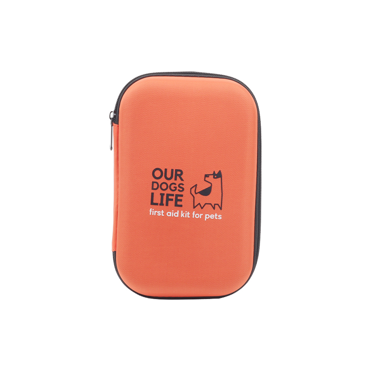 Kit de primeros auxilios para perros y gatos para automóvil - Kit de emergencia para mascotas para viajes en casa o oficina - Elementos esenciales para acampar para perros con termómetro digital, bozal y mini bolsa de primeros auxilios